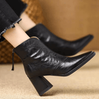 Claudia | Botines de Lujo con Tacón Medio - Soryana